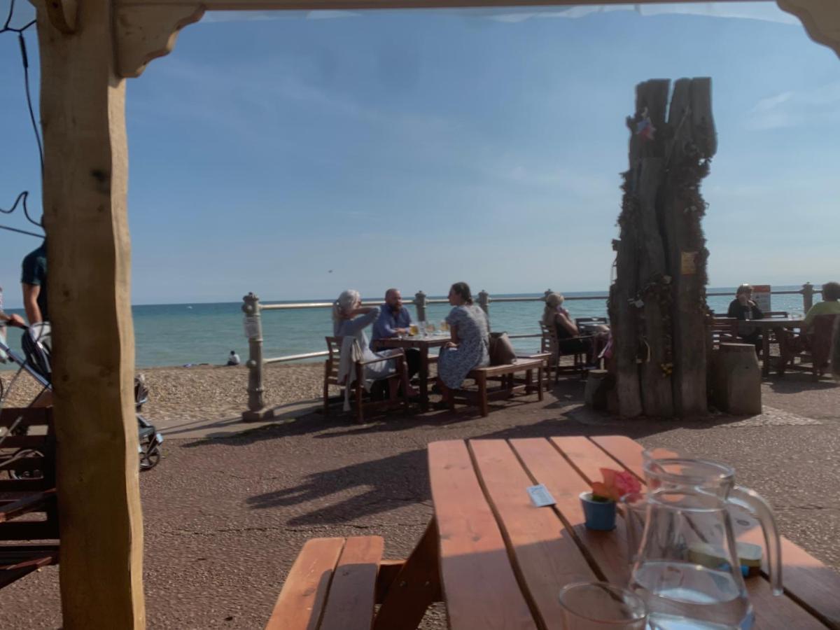 Bed For The Night, Close To Beach, Shops , Train St Leonards-on-Sea Екстериор снимка